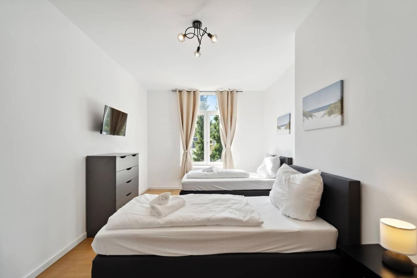 Infinity Stay Ferienapartments Rheinstrasse 威廉港 外观 照片