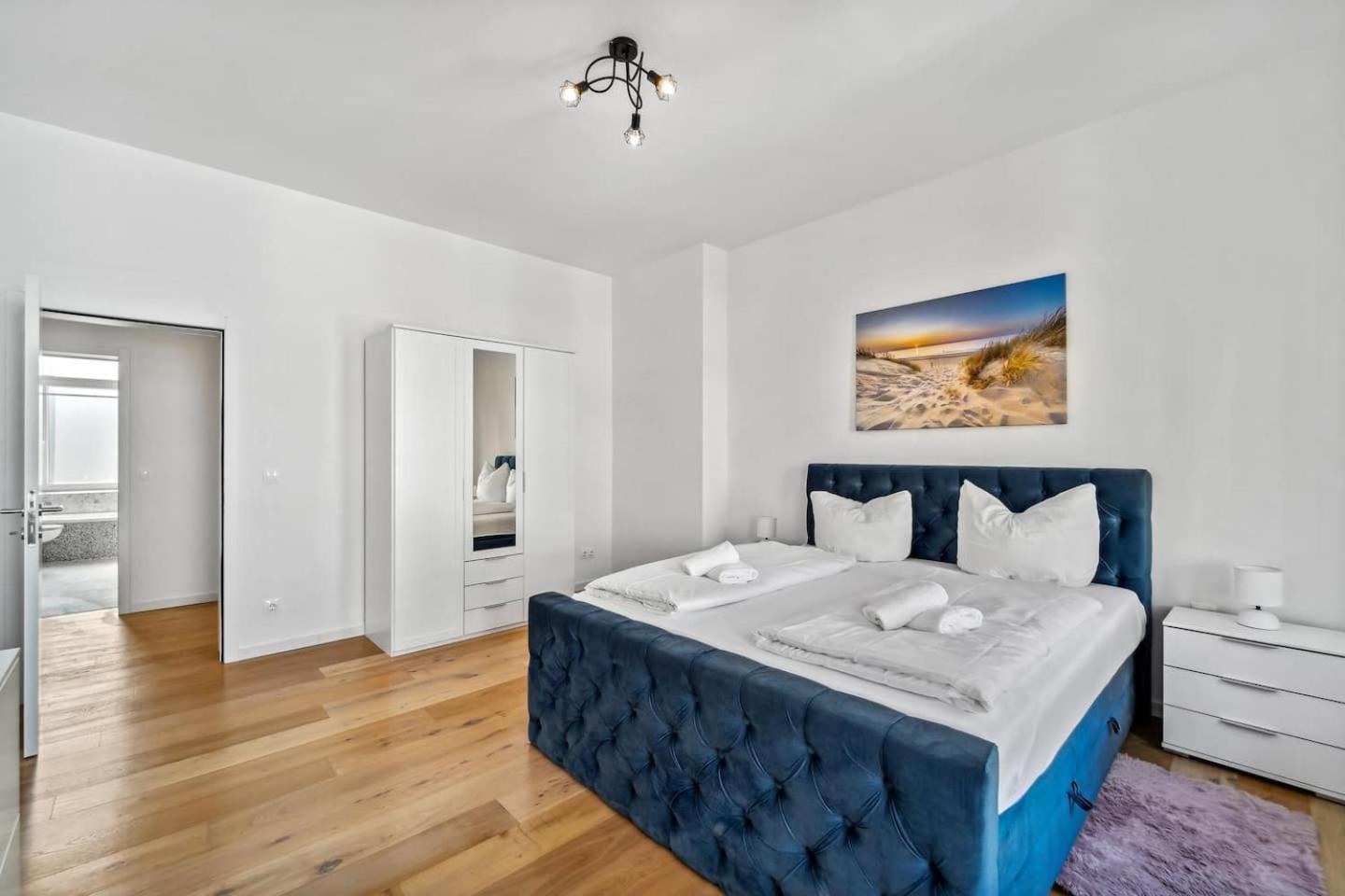 Infinity Stay Ferienapartments Rheinstrasse 威廉港 外观 照片