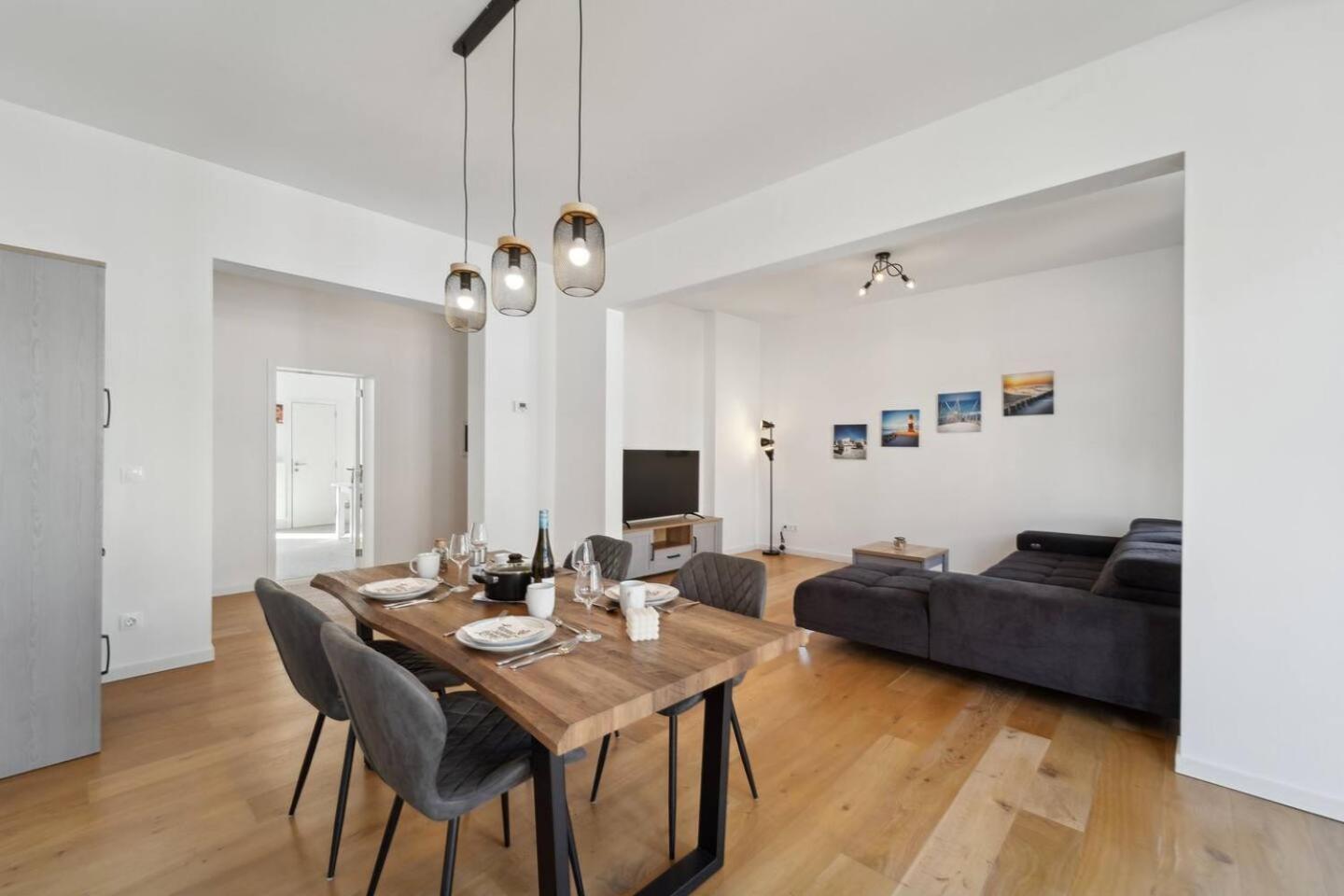 Infinity Stay Ferienapartments Rheinstrasse 威廉港 外观 照片