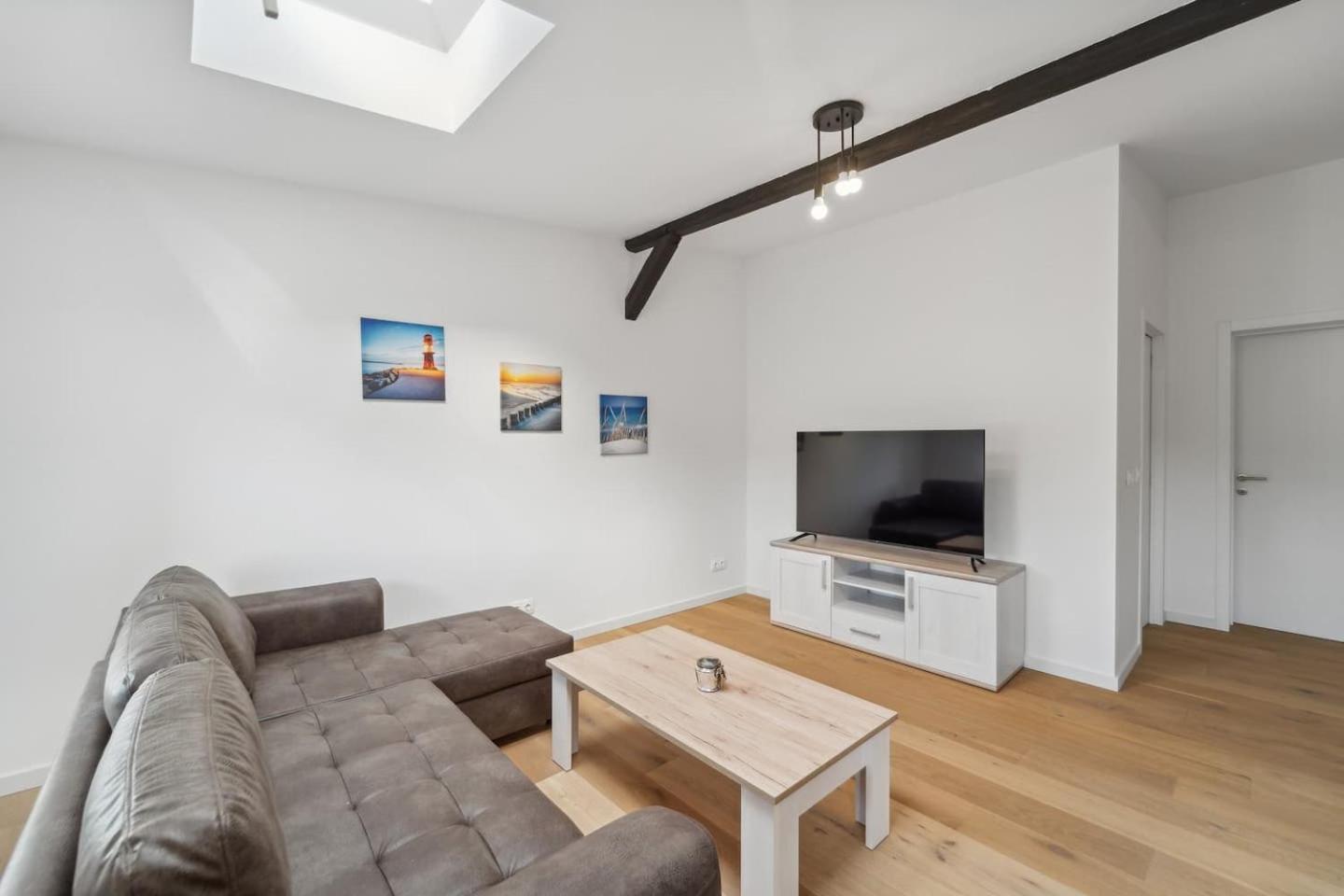 Infinity Stay Ferienapartments Rheinstrasse 威廉港 外观 照片