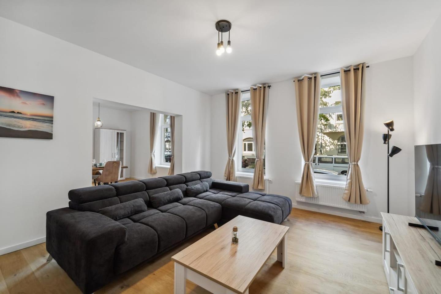 Infinity Stay Ferienapartments Rheinstrasse 威廉港 外观 照片