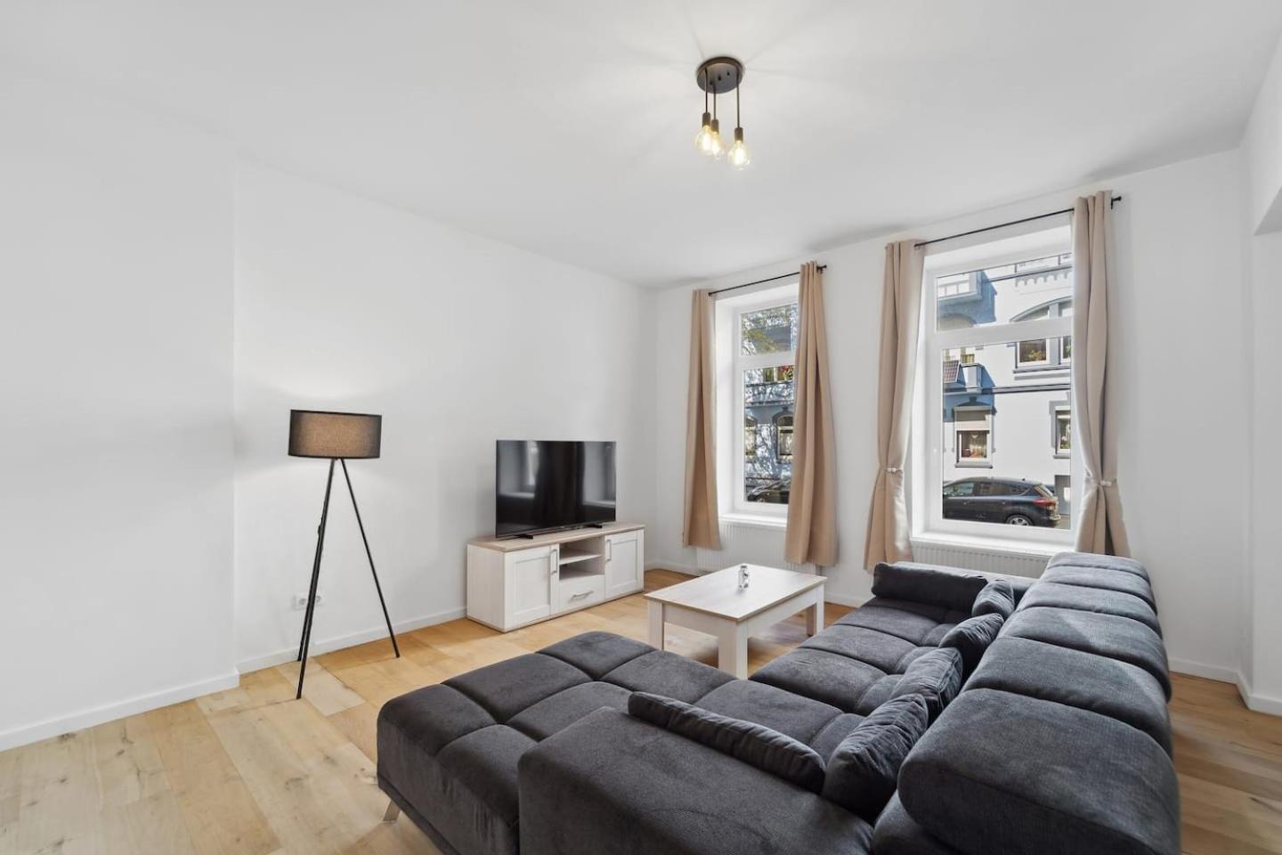 Infinity Stay Ferienapartments Rheinstrasse 威廉港 外观 照片