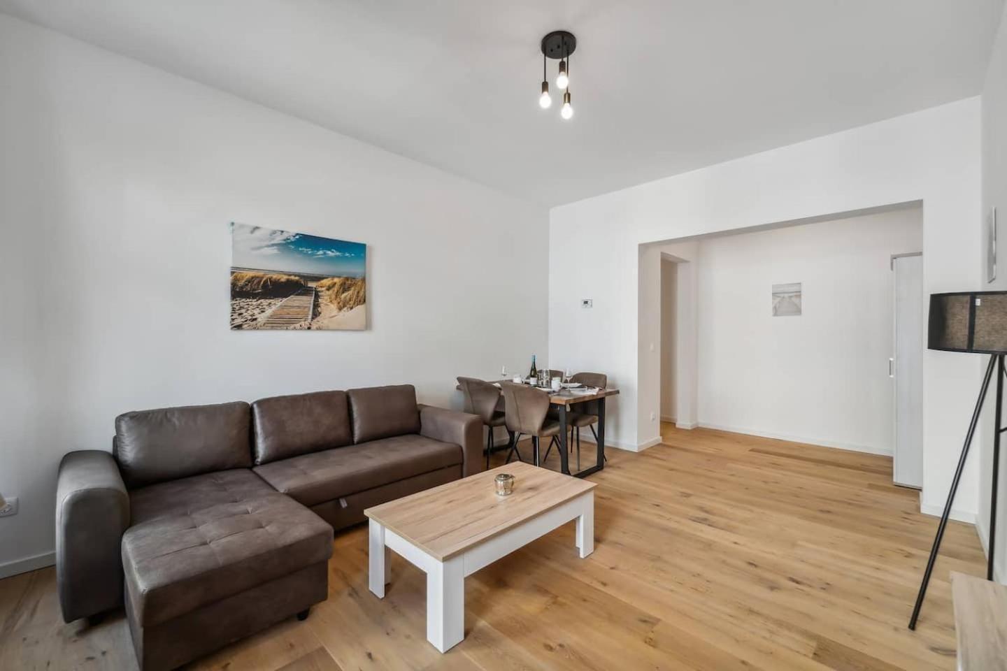 Infinity Stay Ferienapartments Rheinstrasse 威廉港 外观 照片