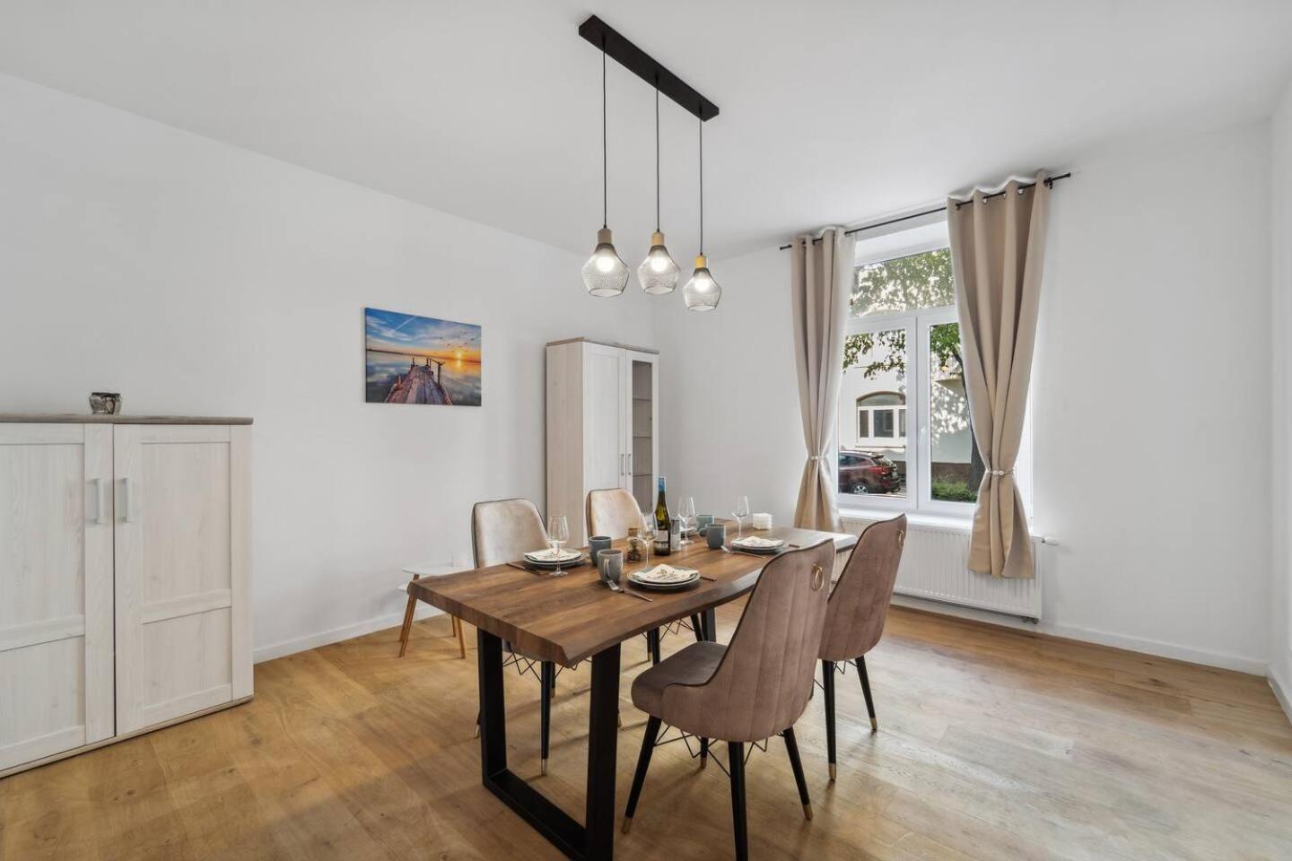 Infinity Stay Ferienapartments Rheinstrasse 威廉港 外观 照片