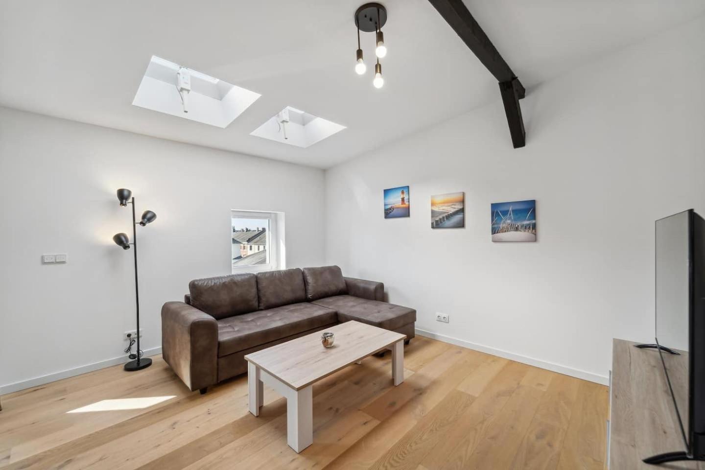 Infinity Stay Ferienapartments Rheinstrasse 威廉港 外观 照片